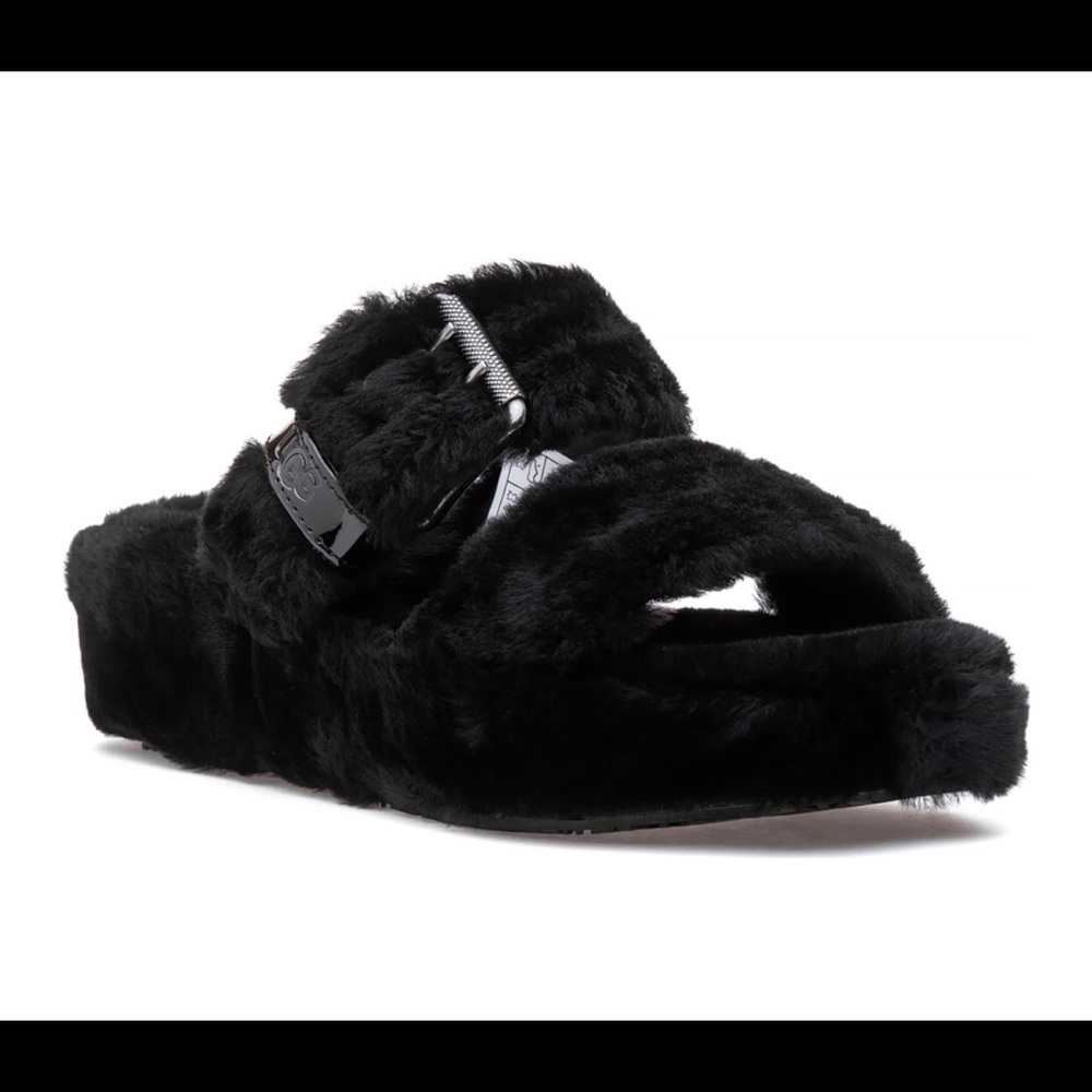 UGG Fuzz Fluff Yeah Slipper Sandals